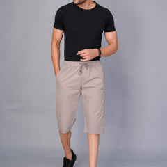 Men’s Premium  Solid Capri Pants – Ghost White