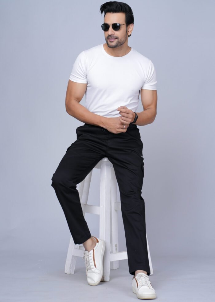 Cargo Sports Men Solid Cotton Black Cargo Pant - Image 3